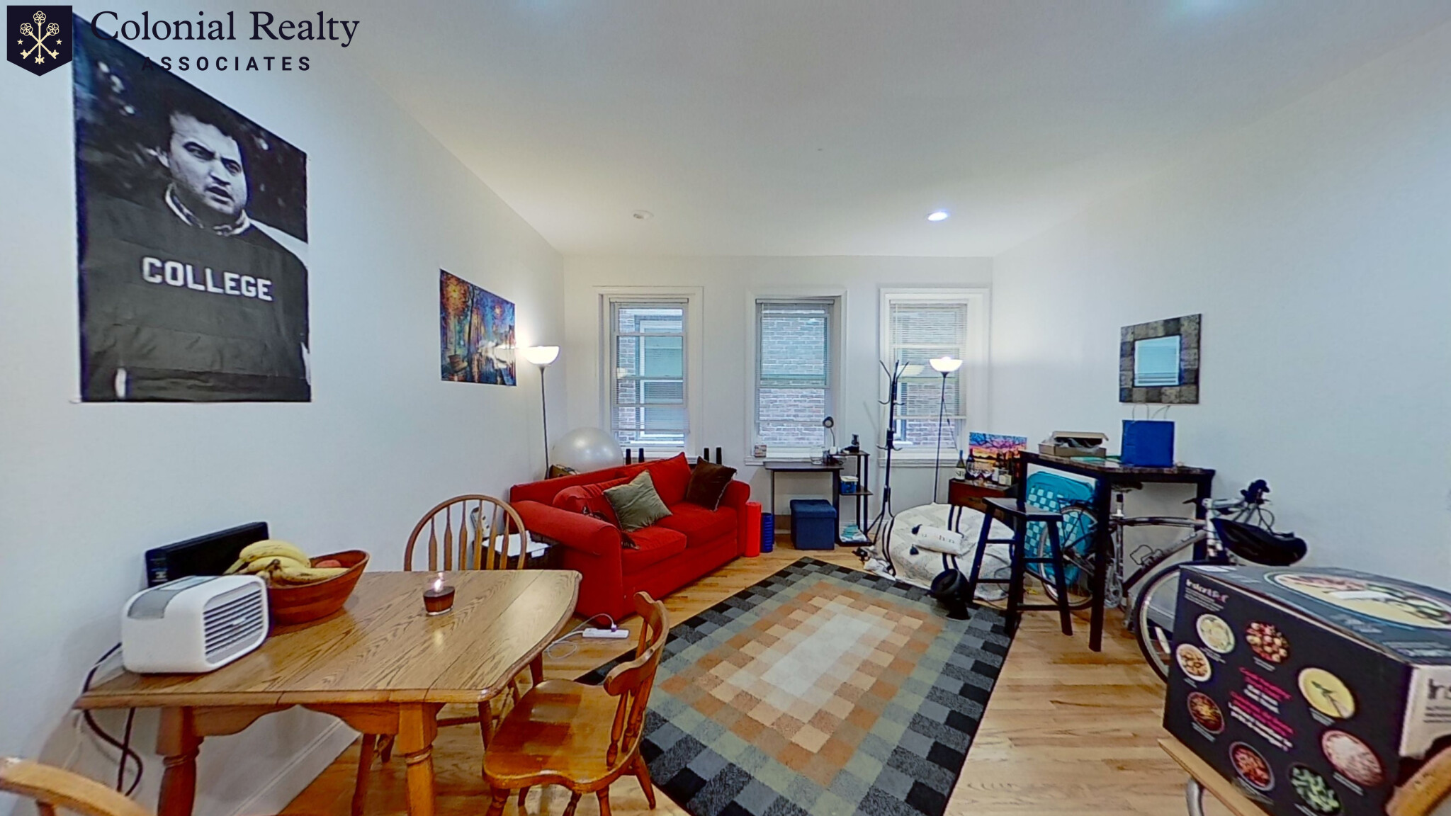 17 Aberdeen St, Fenway