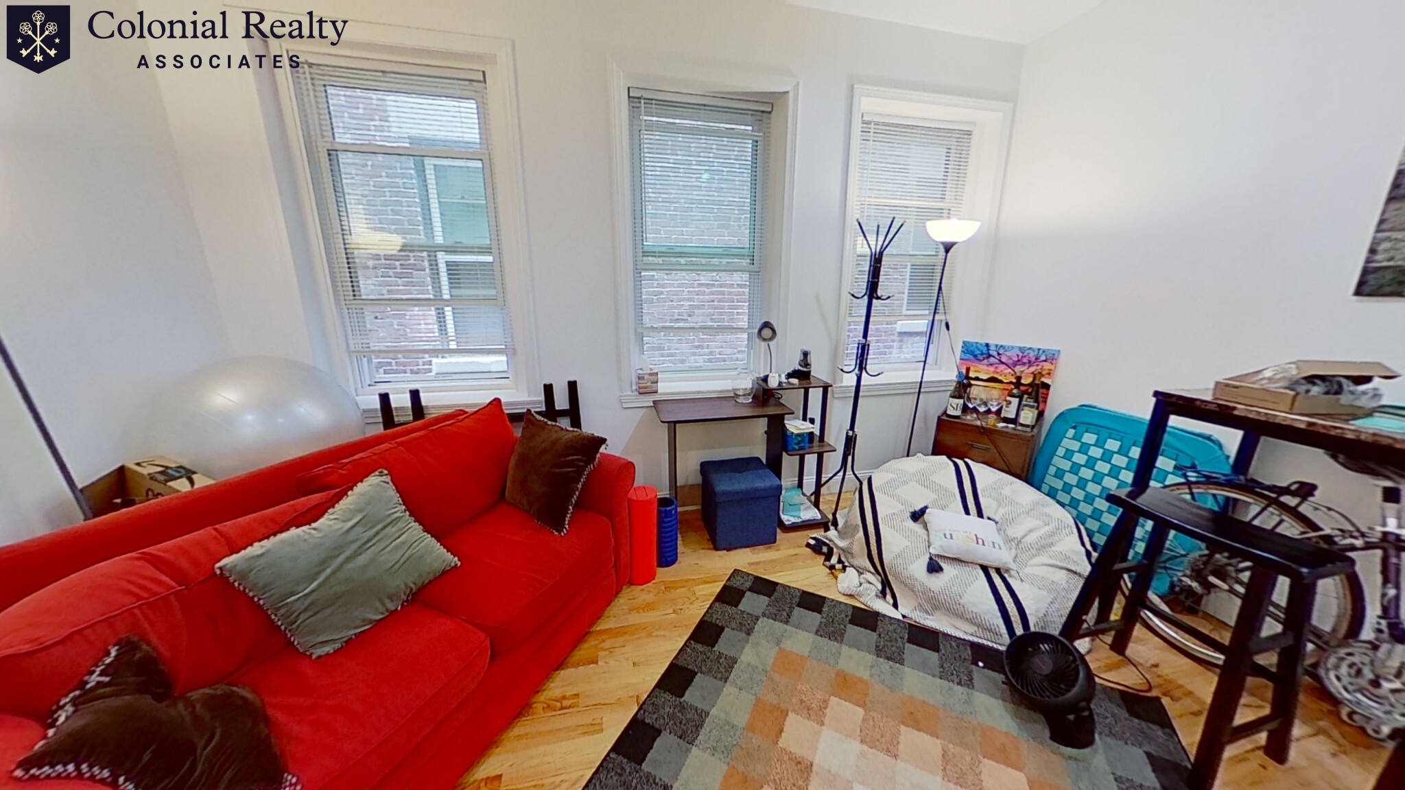 17 Aberdeen St, Fenway