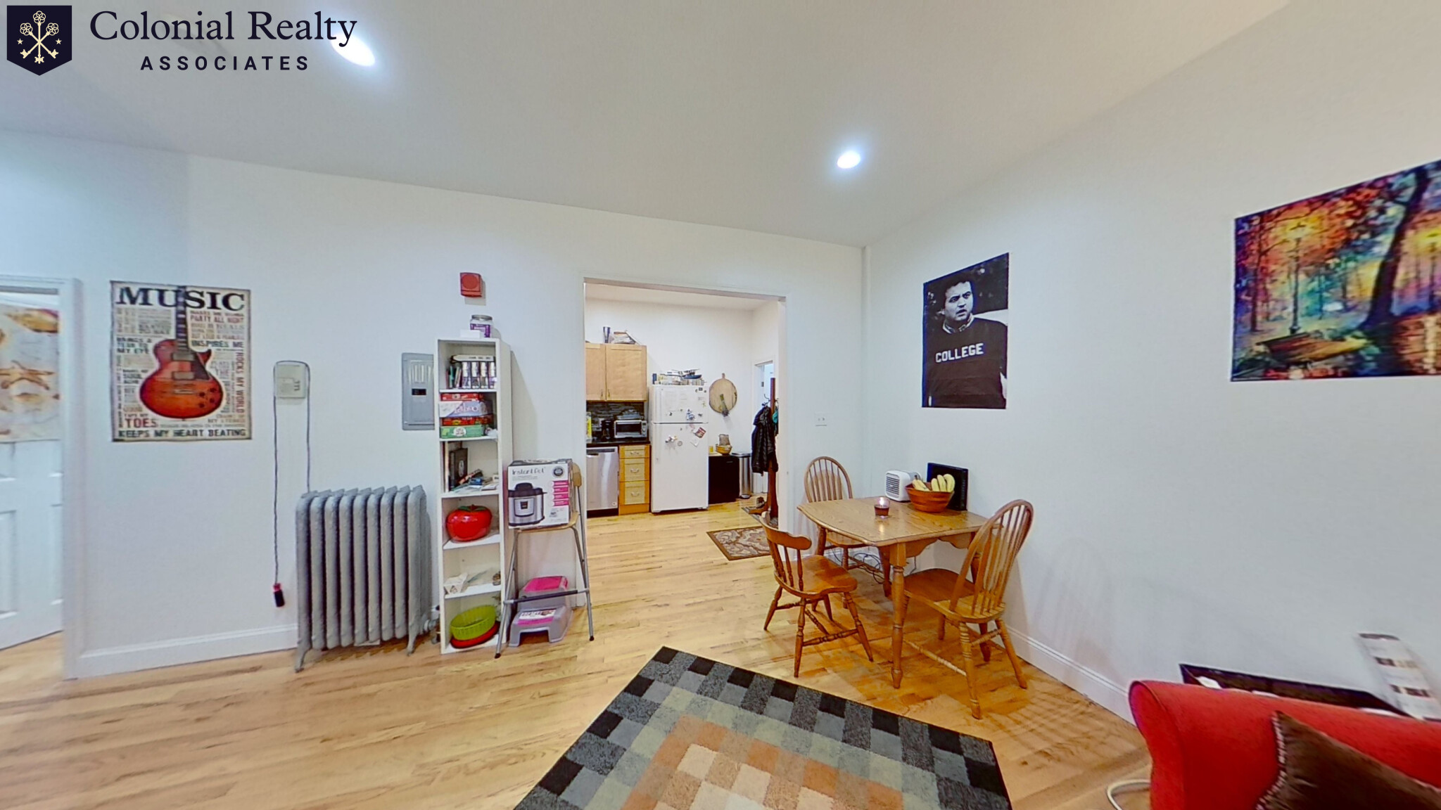 17 Aberdeen St, Fenway