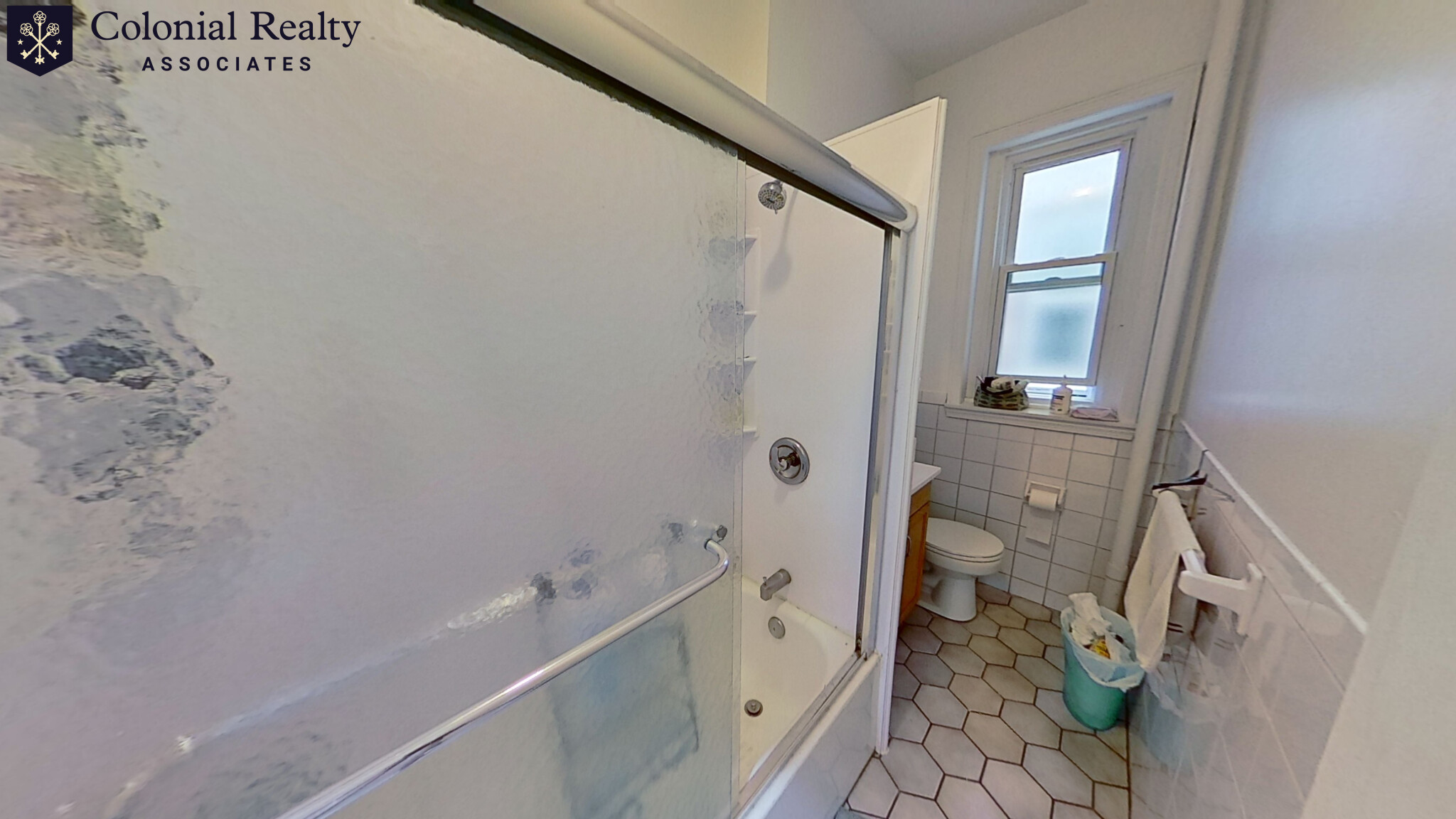 17 Aberdeen St, Fenway