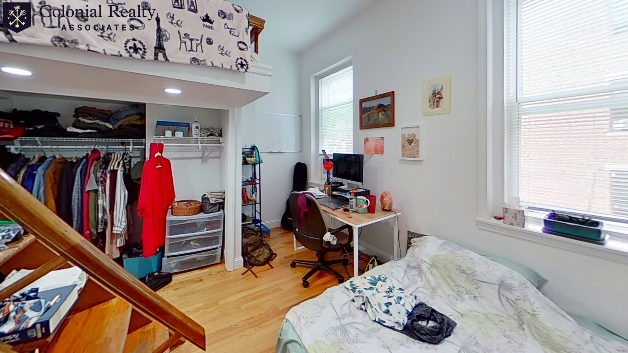 17 Aberdeen St, Fenway