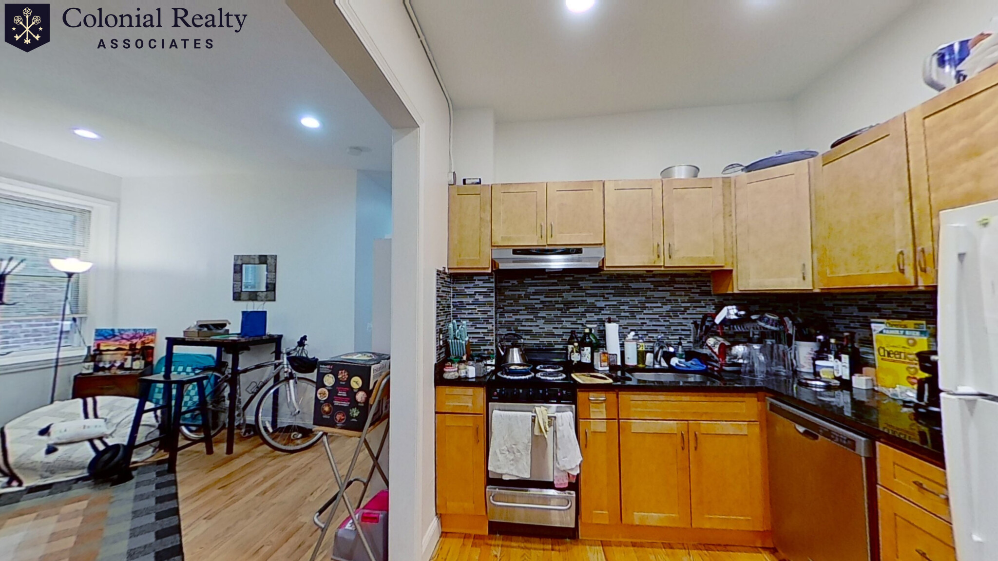 17 Aberdeen St, Fenway