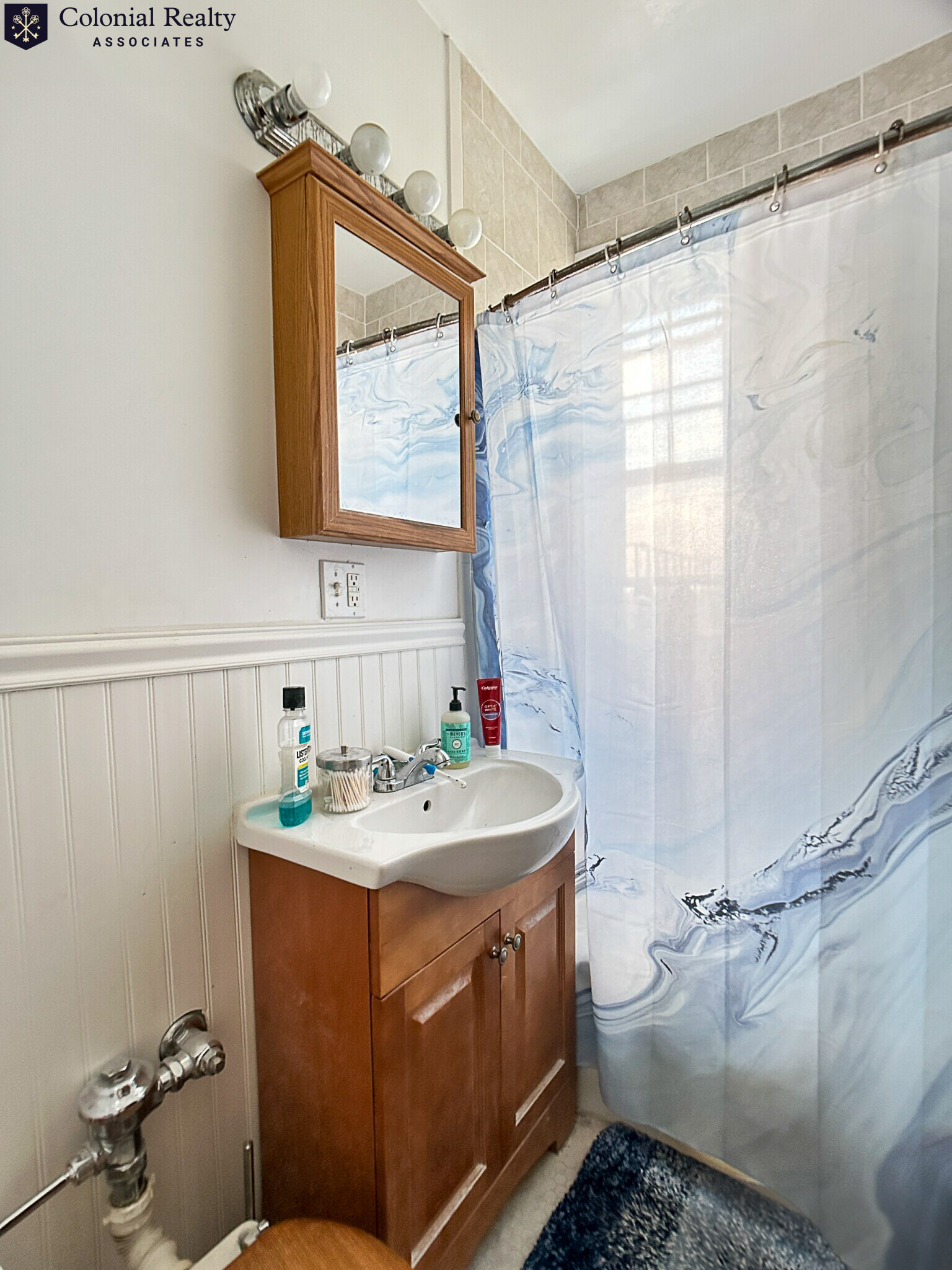 1949 Commonwealth Ave, Brighton