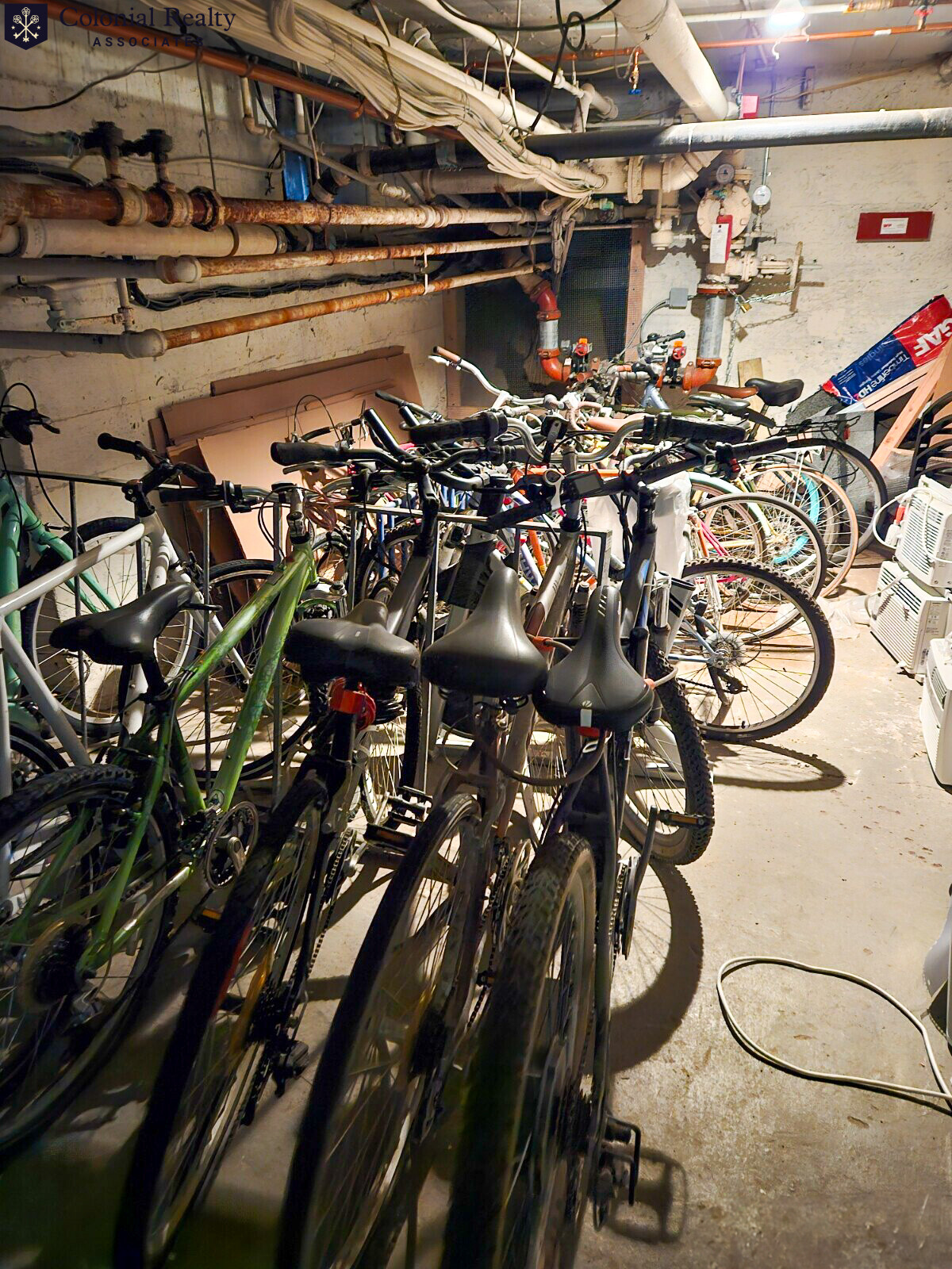 1949 Commonwealth Ave, Brighton