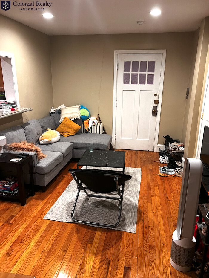 318 Saint Paul St, Coolidge Corner