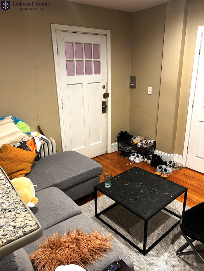 318 Saint Paul St, Coolidge Corner