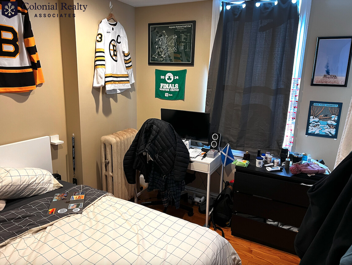 318 Saint Paul St, Coolidge Corner