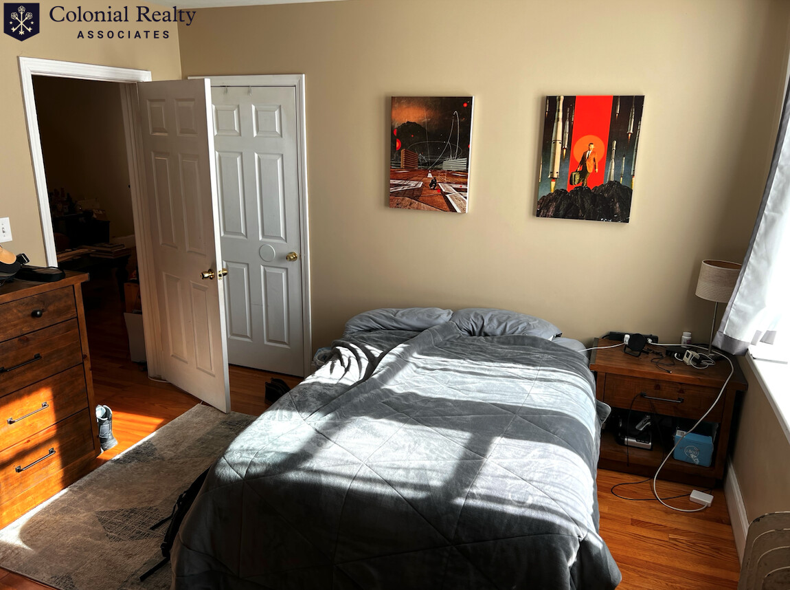 318 Saint Paul St, Coolidge Corner