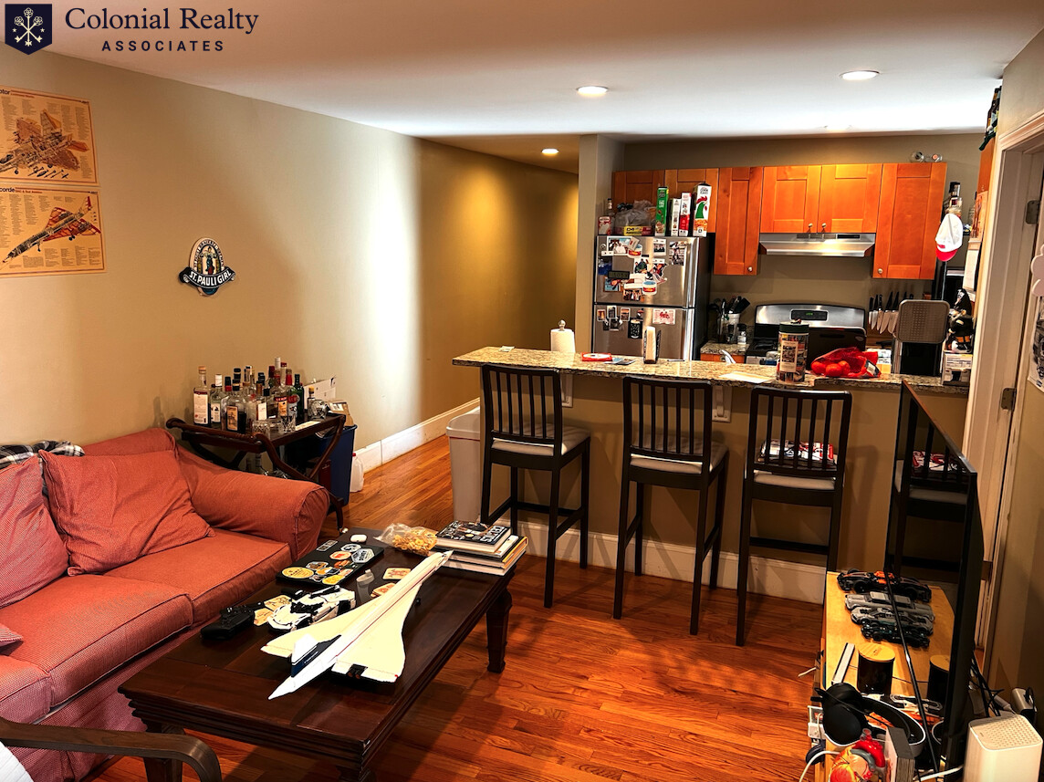 318 Saint Paul St, Coolidge Corner