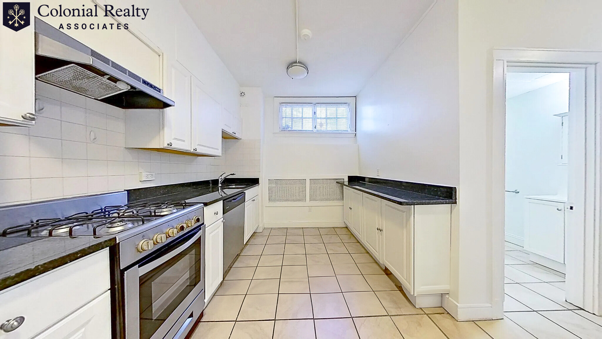 328 Walnut St, Newtonville