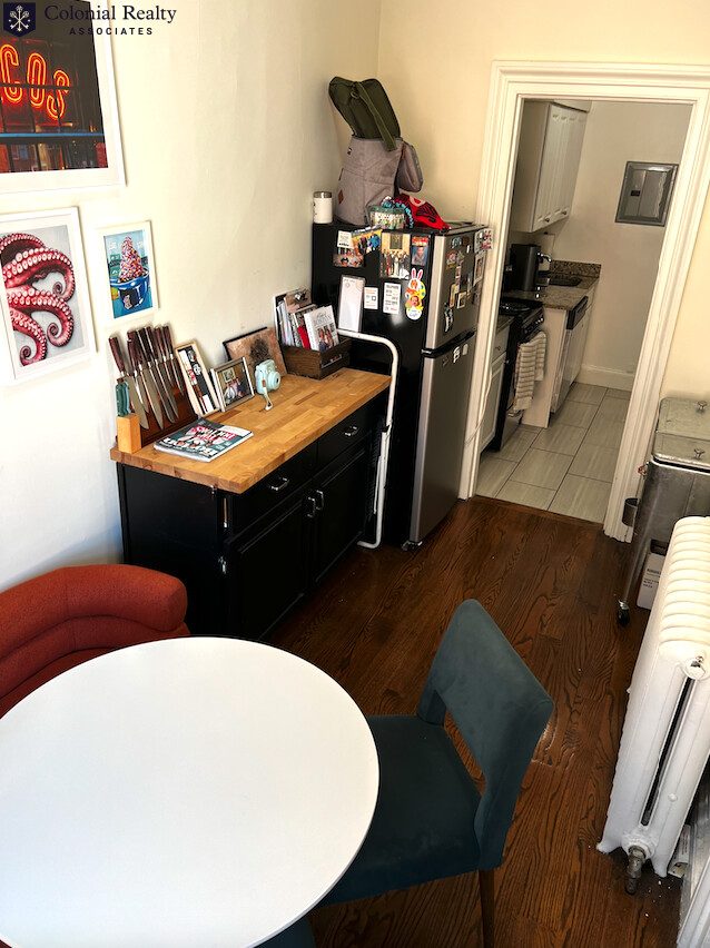 304 Berkeley St, Back Bay