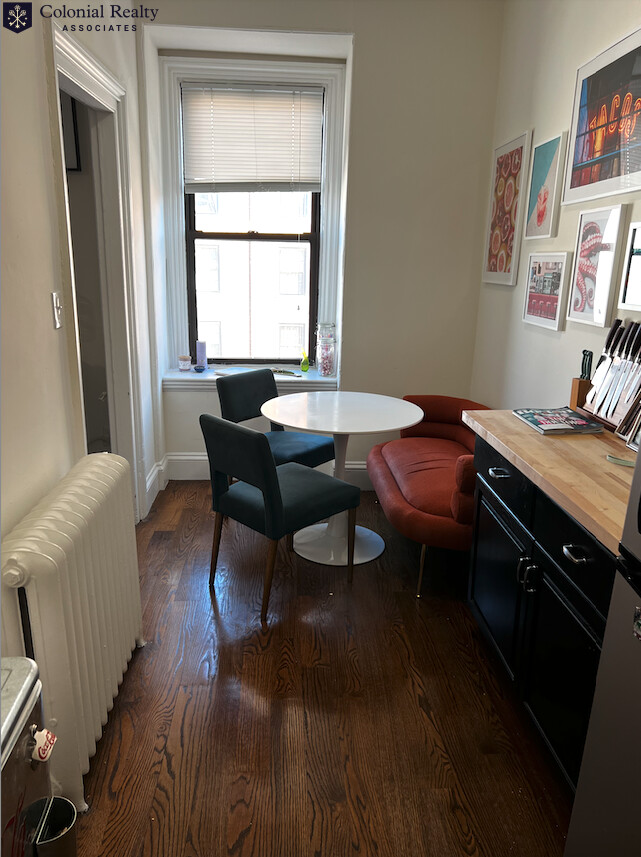 304 Berkeley St, Back Bay