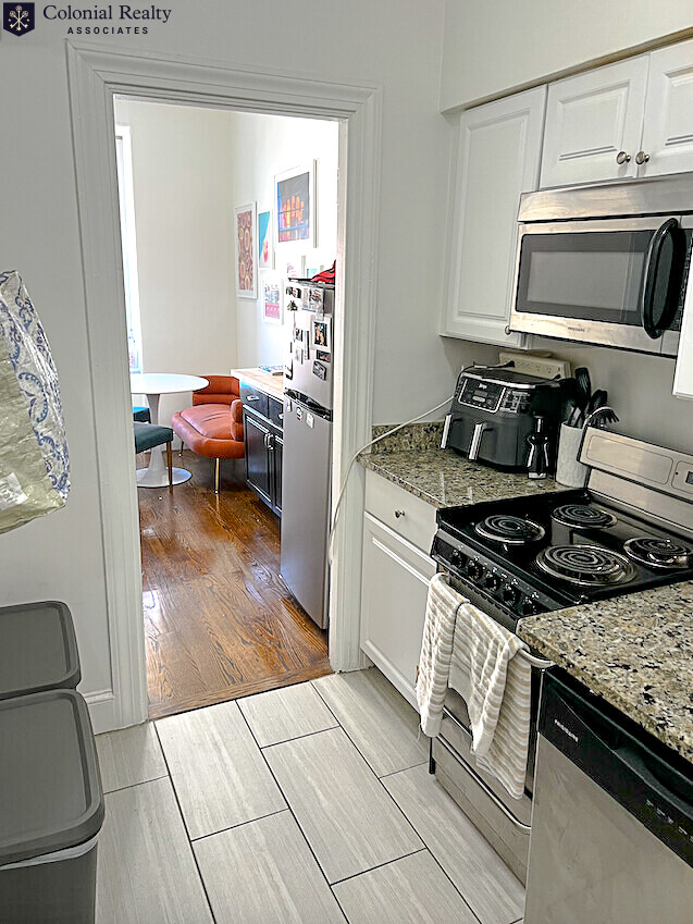 304 Berkeley St, Back Bay