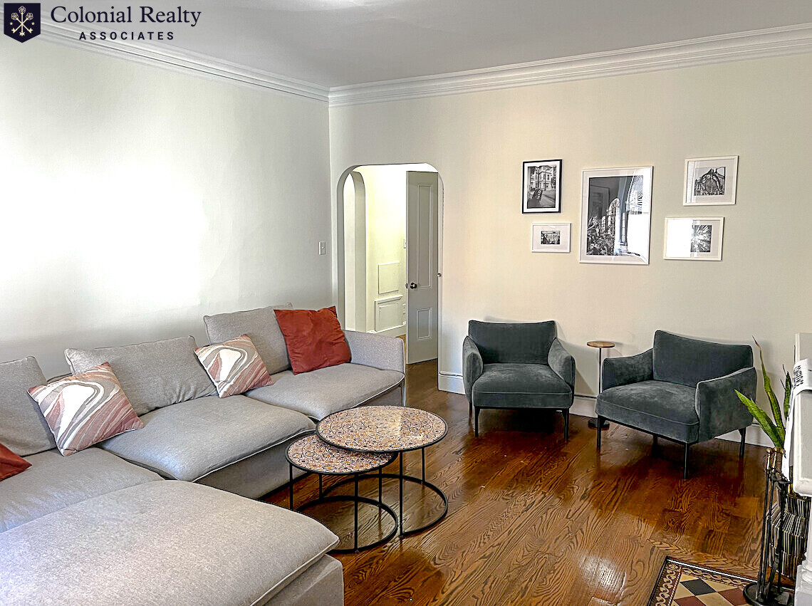 304 Berkeley St, Back Bay