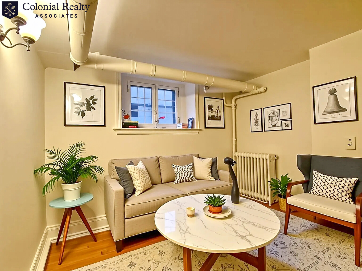 86 Charles St. - 1,950USD / month