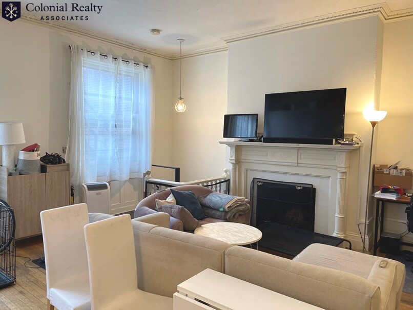 511 Beacon St. - 2,900USD / month