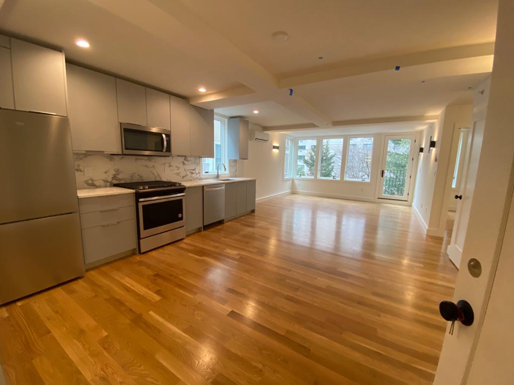 71 Winchester St, Coolidge Corner