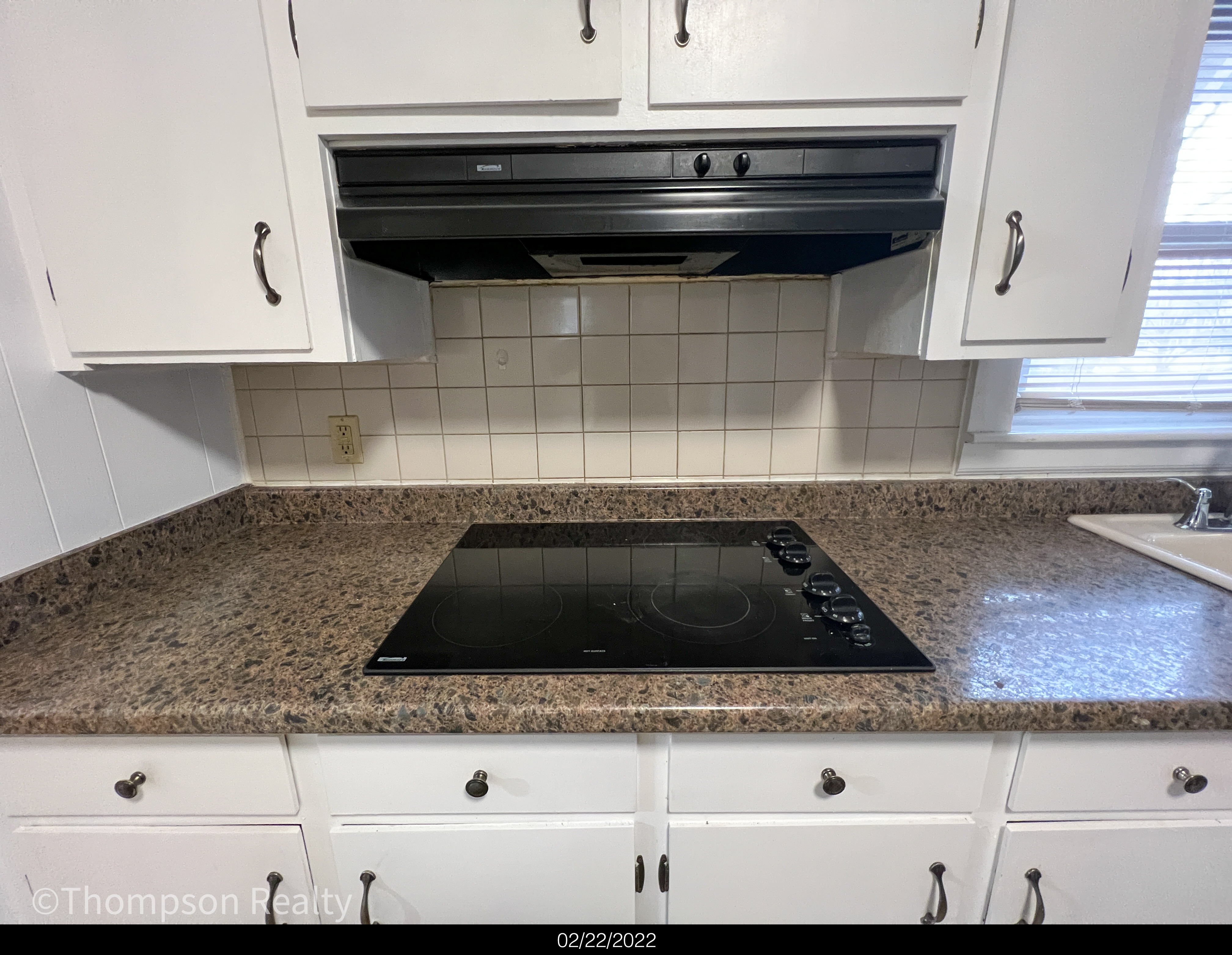 3 bed, 2 bath apartment for rent at 82 Magoun Ave Unit 2, Medford — photo 6 of 30