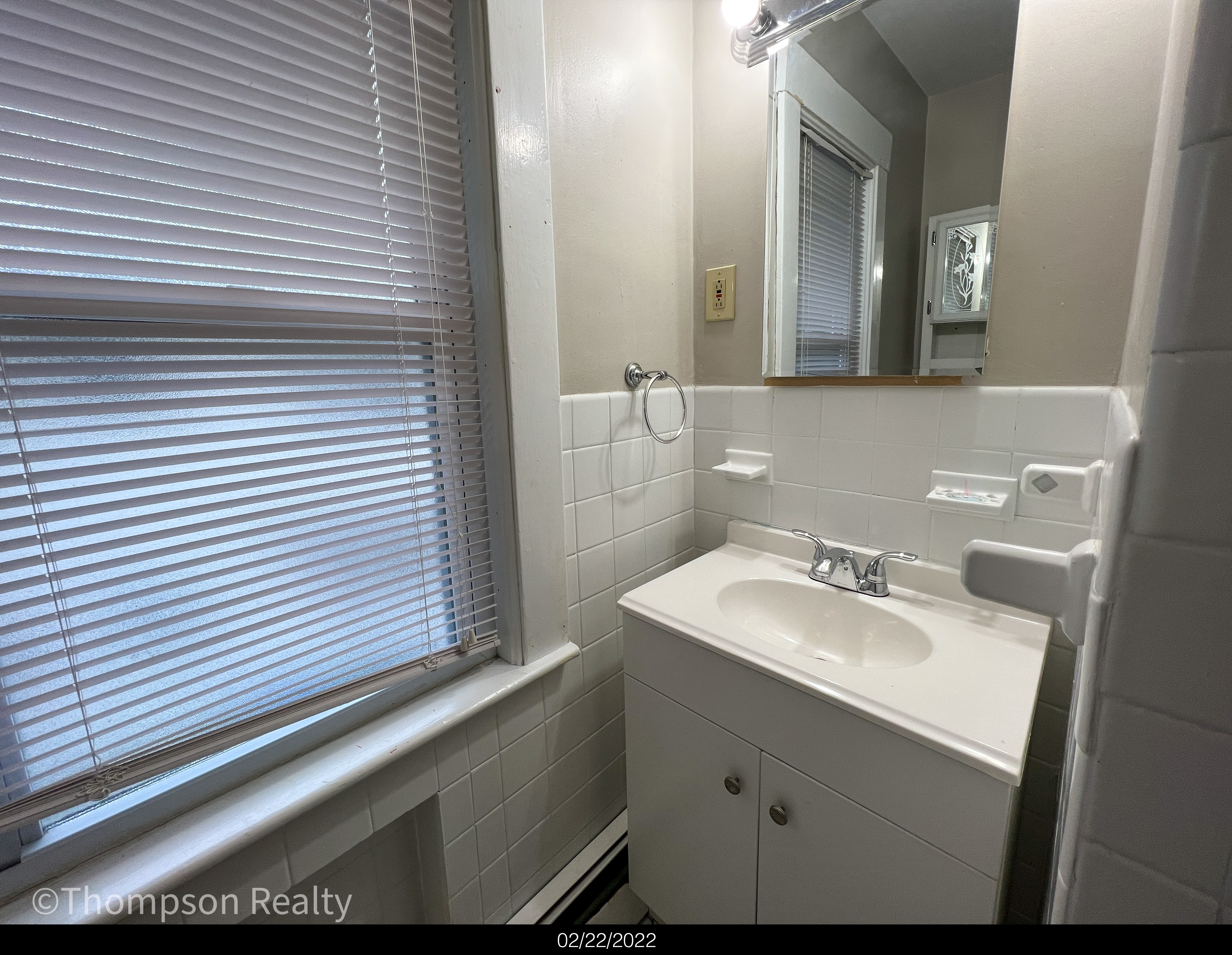 3 bed, 2 bath apartment for rent at 82 Magoun Ave Unit 2, Medford — photo 13 of 30