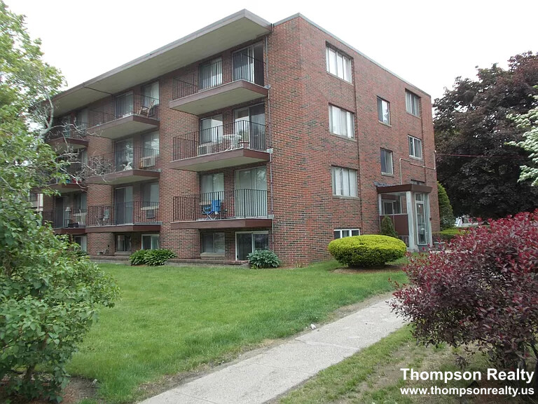 1 bed, 1 bath apartment for rent at 447 Pleasant St Unit 66, Melrose — photo 10 of 10