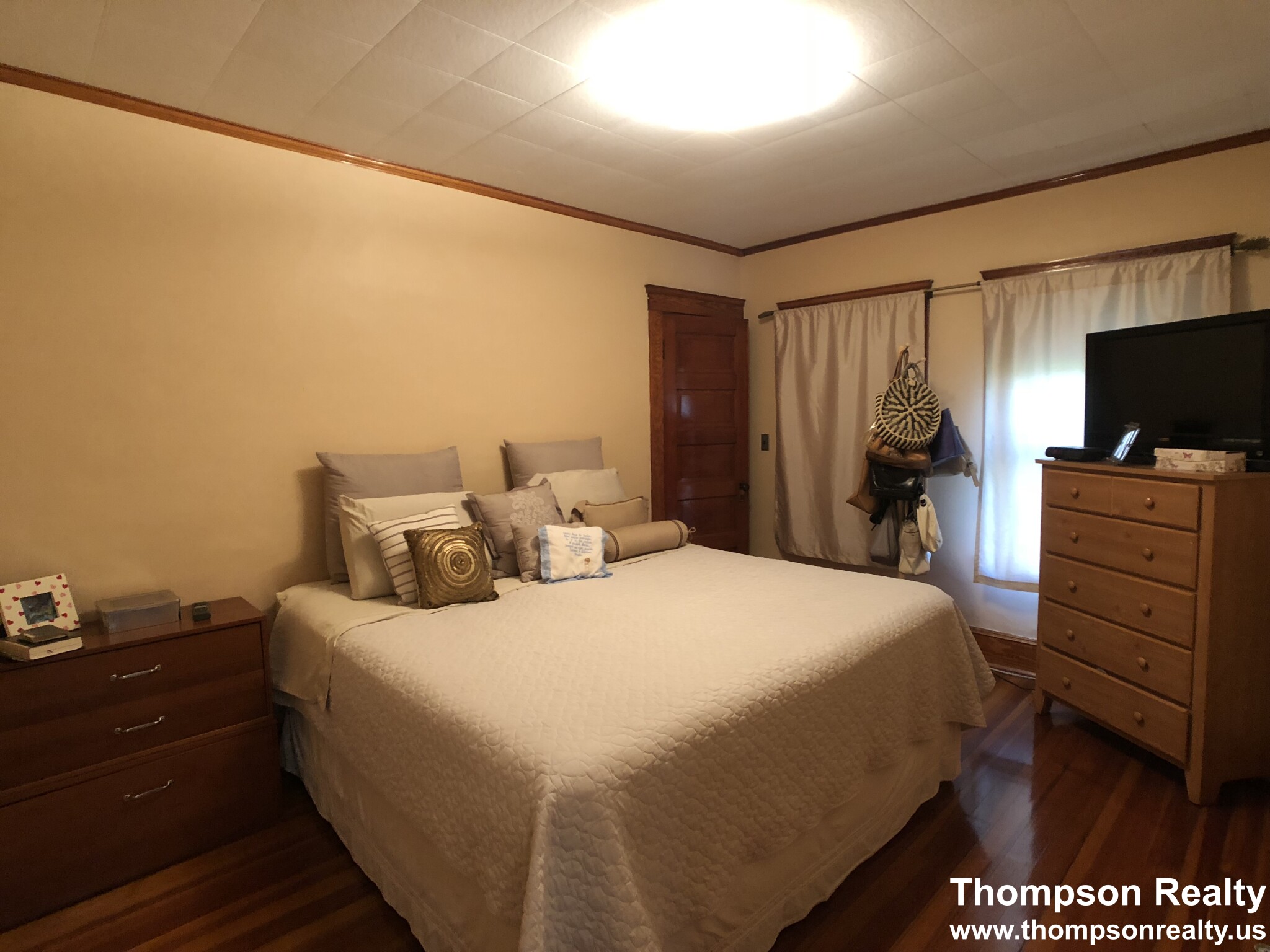 2 bed, 1 bath apartment for rent at 94 Grant Ave, Medford — photo 9 of 13