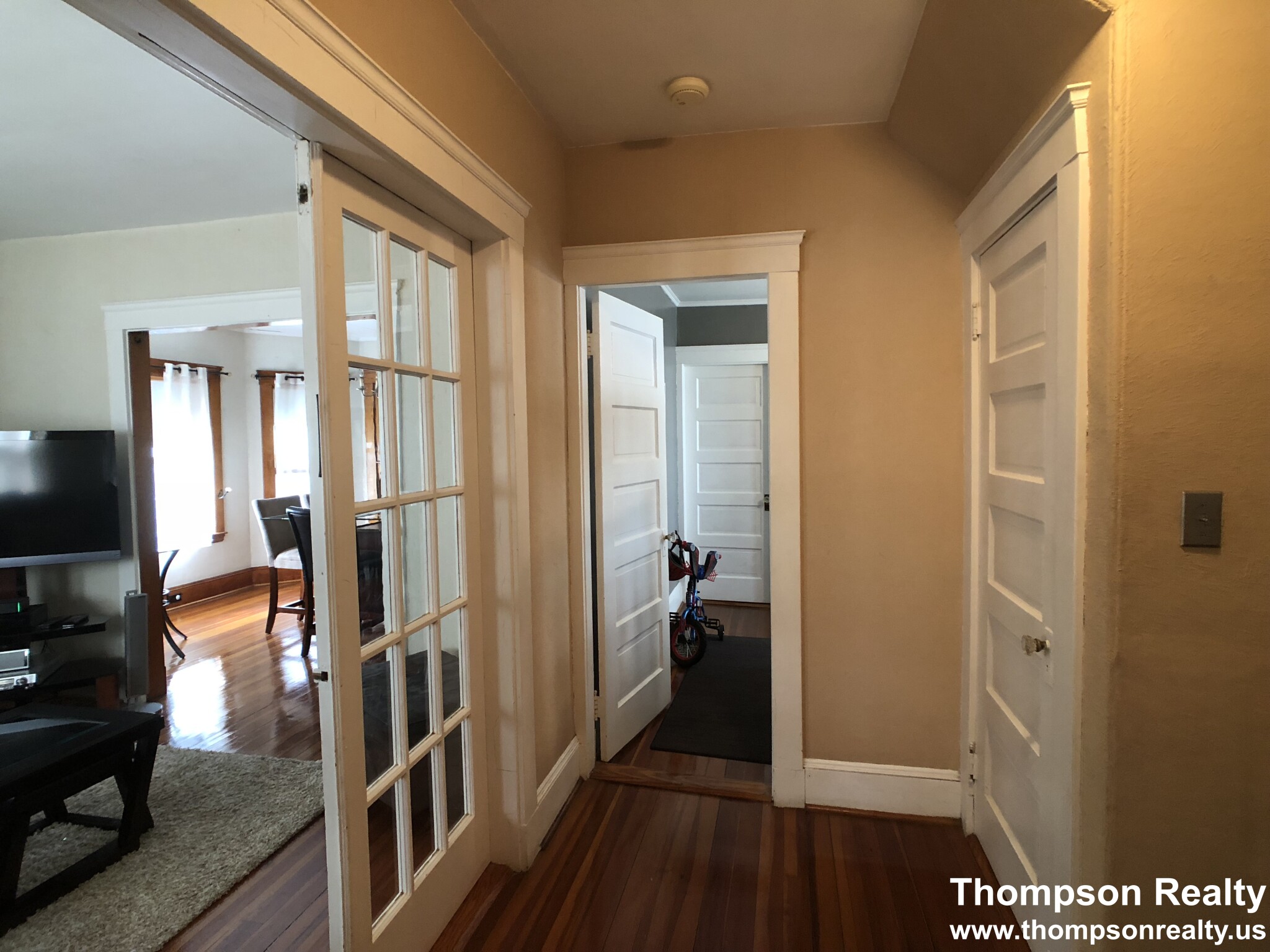 2 bed, 1 bath apartment for rent at 94 Grant Ave, Medford — photo 2 of 13