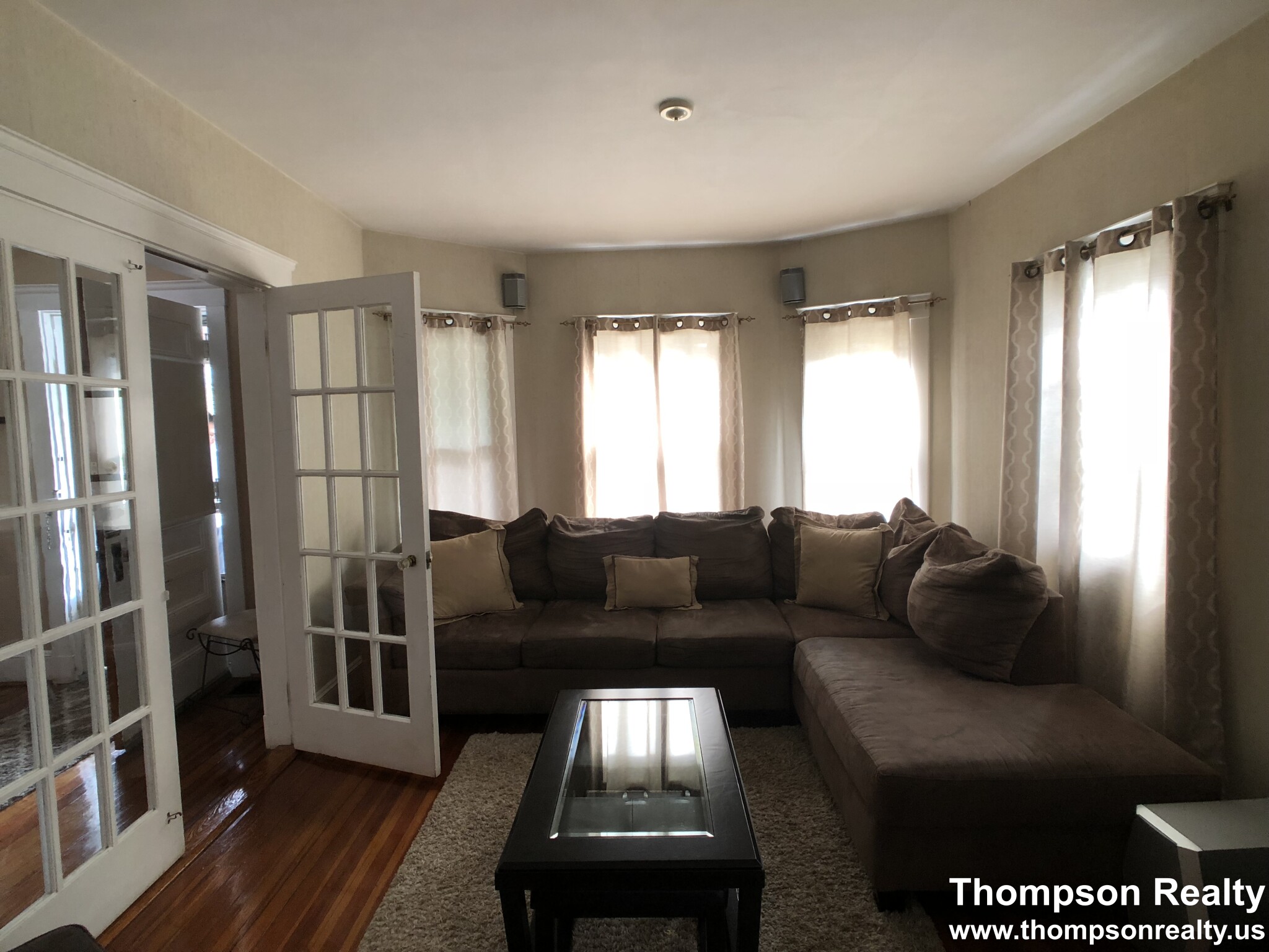 2 bed, 1 bath apartment for rent at 94 Grant Ave, Medford — photo 4 of 13