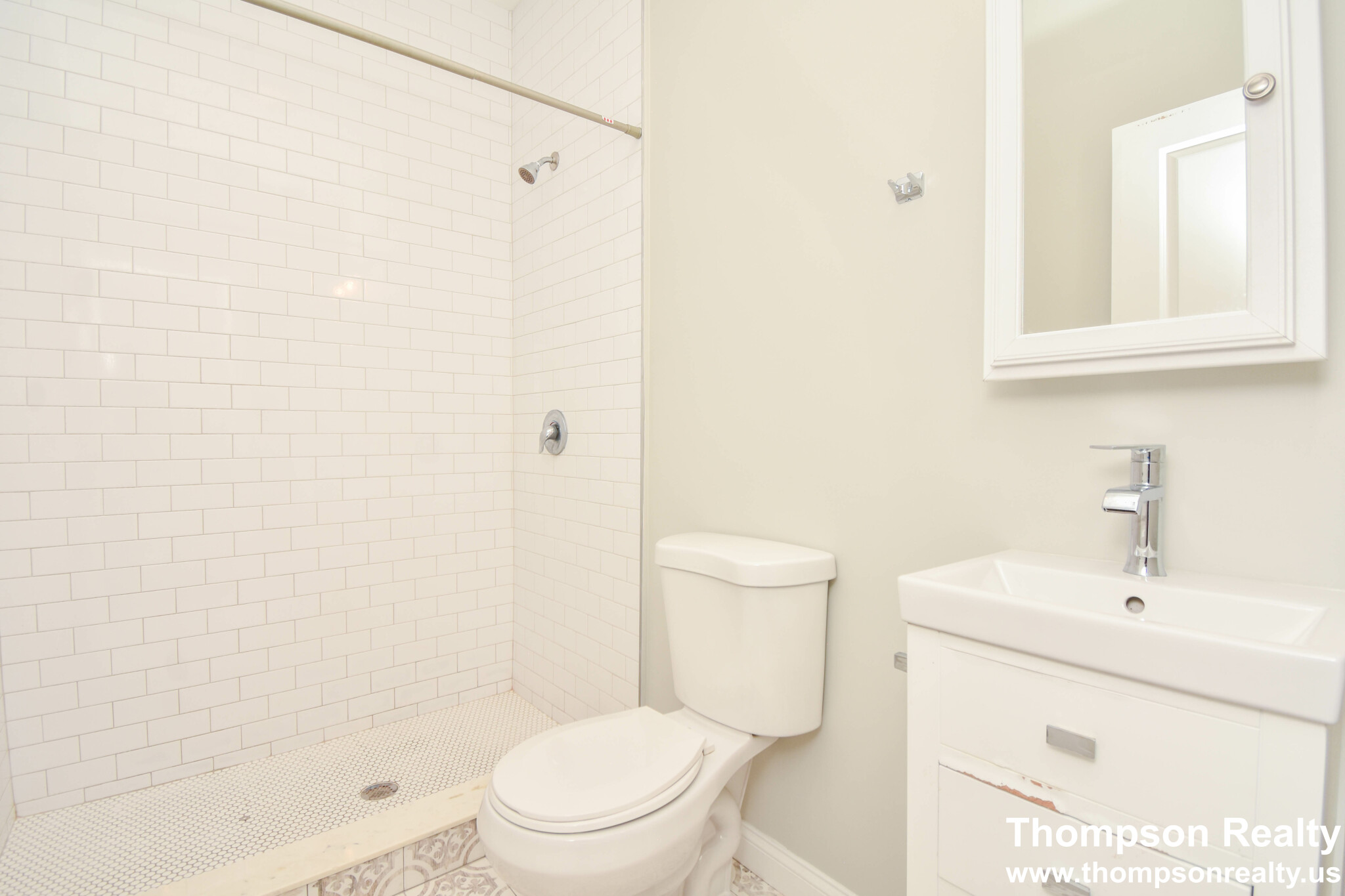 5 bed, 3 bath apartment for rent at 1114 Saratoga St Unit 2, East Boston — photo 23 of 43