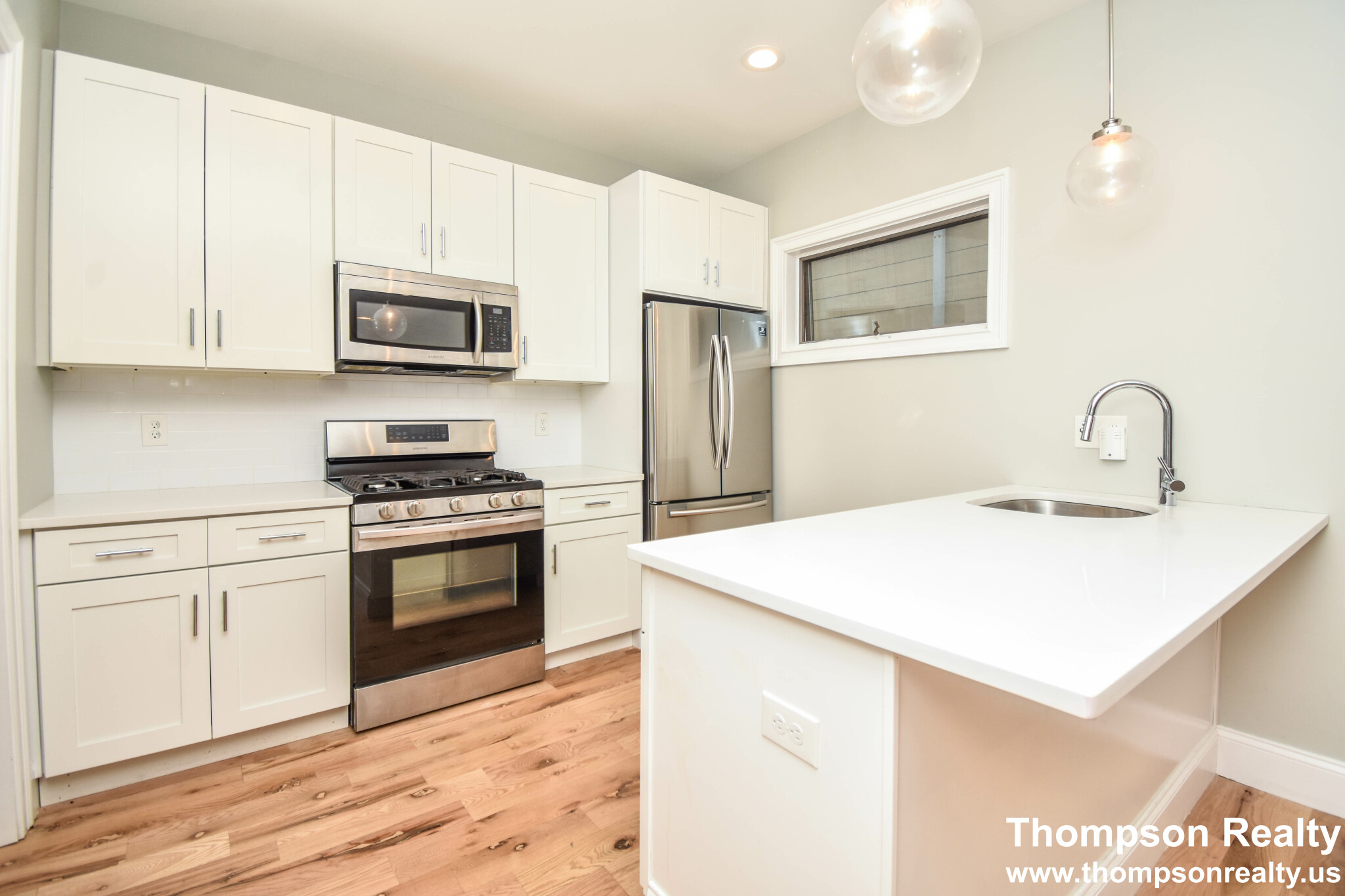 5 bed, 3 bath apartment for rent at 1114 Saratoga St Unit 2, East Boston — photo 5 of 43