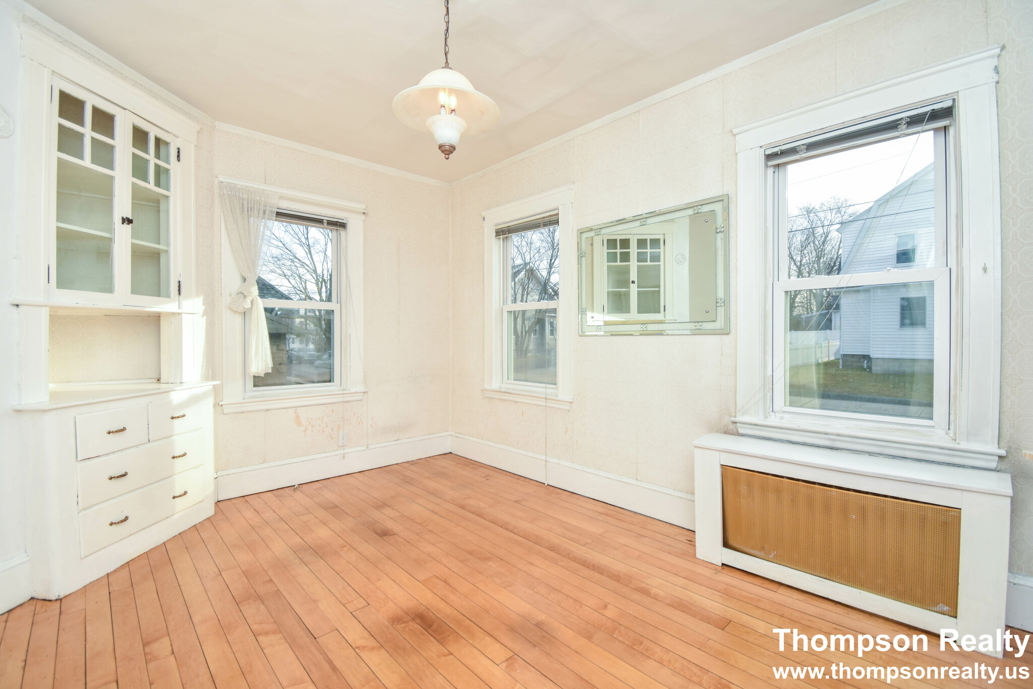 3 bed, 1 bath apartment for rent at 16 Chester Ave, Medford Hillside — photo 6 of 40