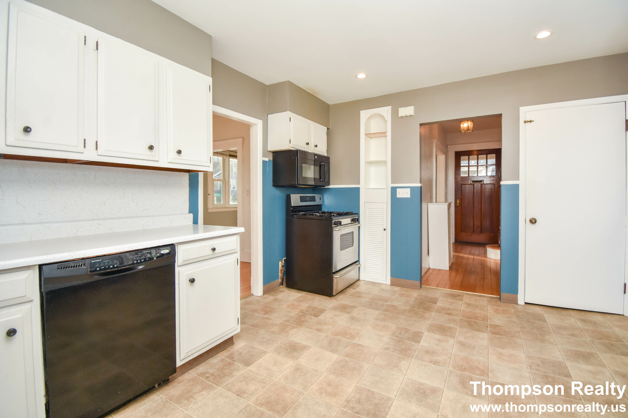 3 bed, 1 bath apartment for rent at 16 Chester Ave, Medford Hillside — photo 13 of 40