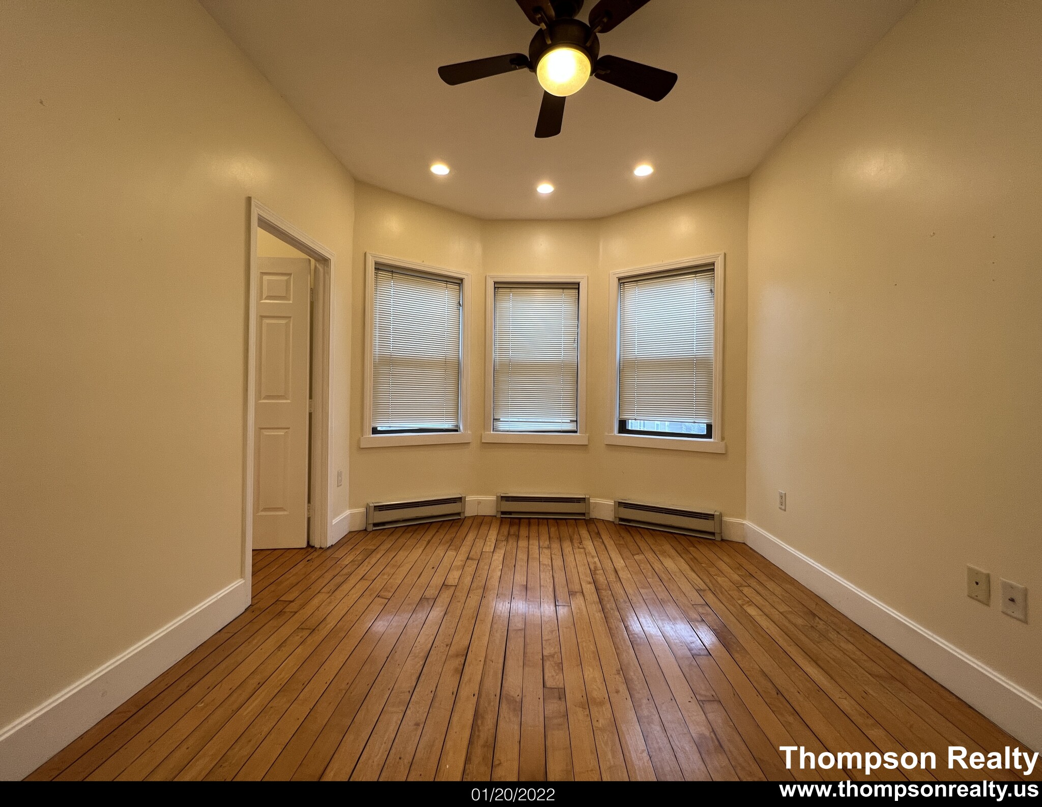 2 bed, 1 bath apartment for rent at 2 Centre Street Ter Unit 5, Roxbury — photo 3 of 14