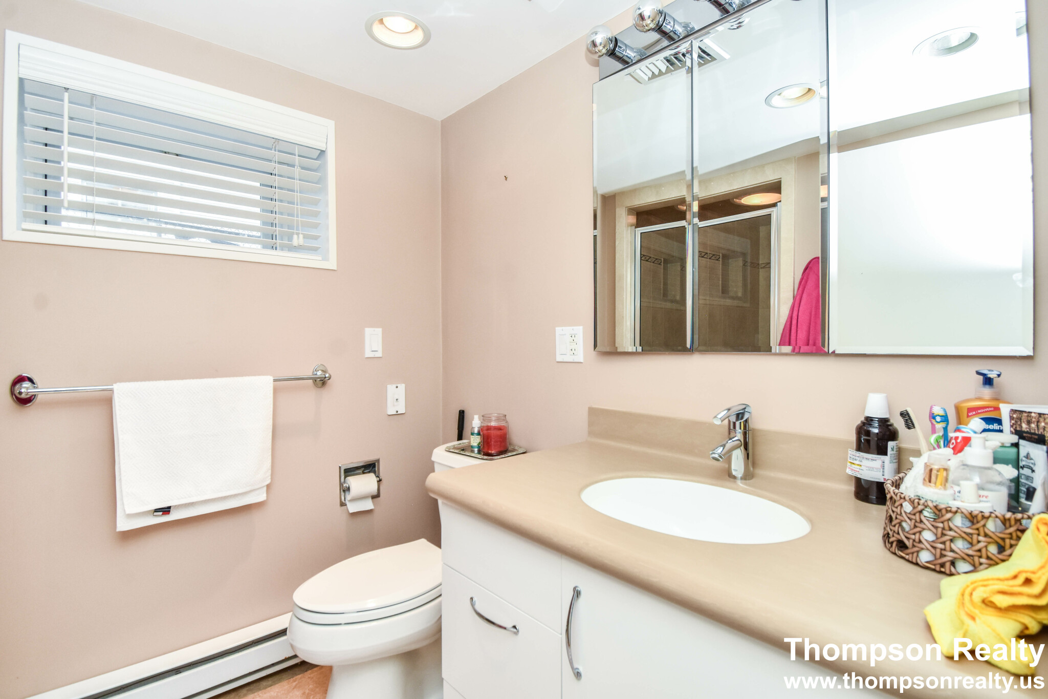 3 bed, 2 bath apartment for rent at 98 Grant Ave Unit 1, Medford — photo 21 of 46