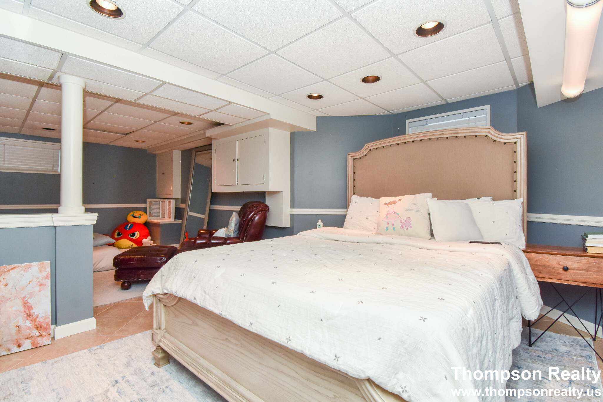 3 bed, 2 bath apartment for rent at 98 Grant Ave Unit 1, Medford — photo 23 of 46