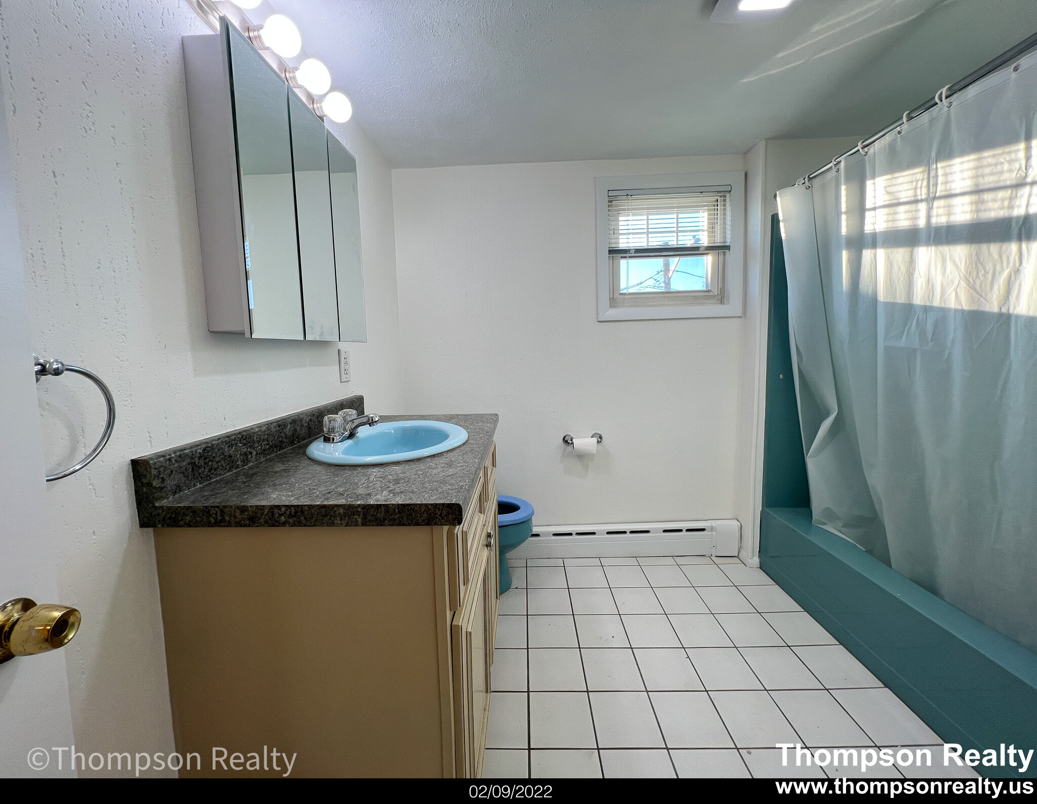 2 bed, 1 bath apartment for rent at 13 Allen Ct Unit 2, Medford — photo 16 of 16