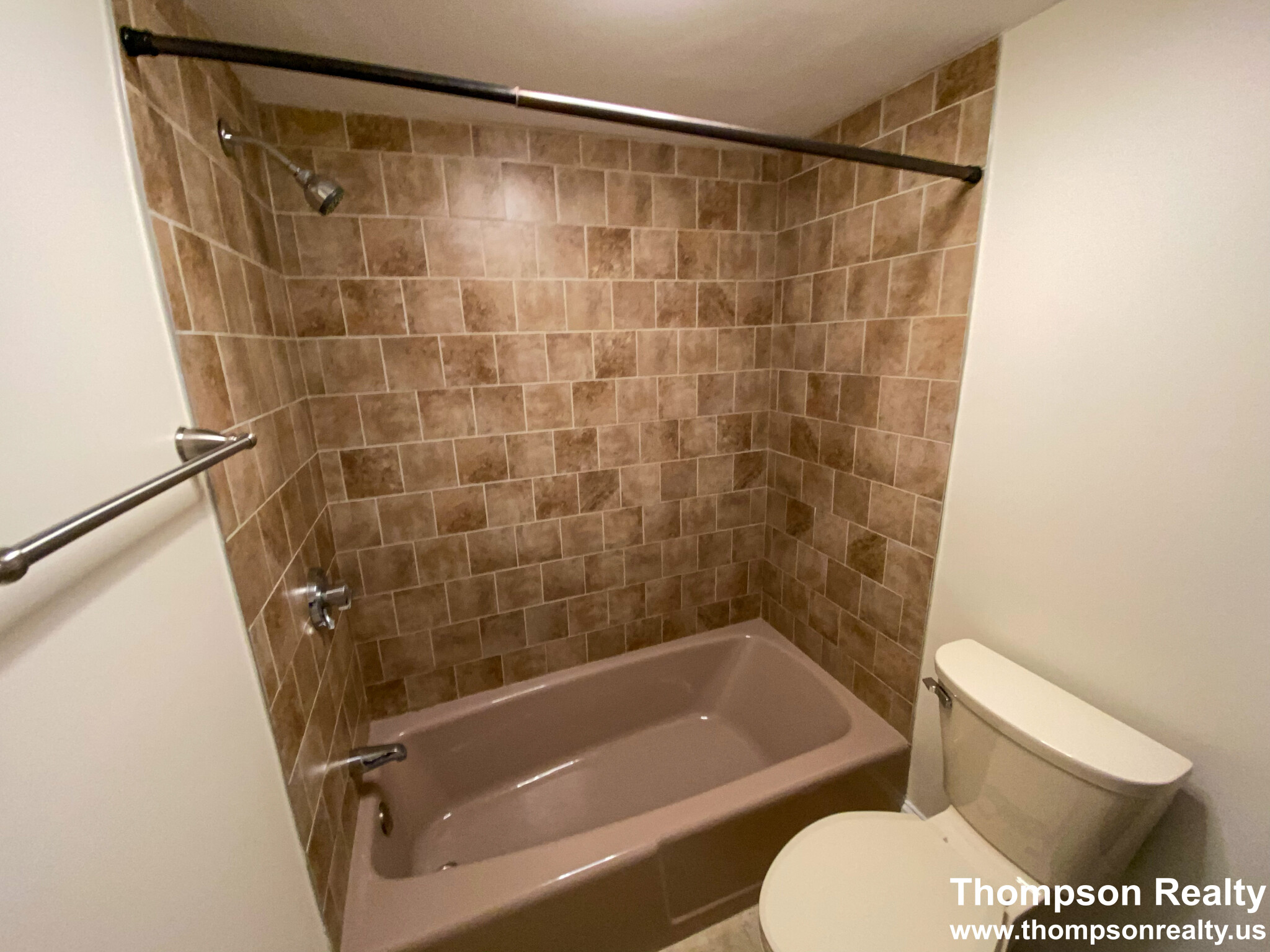 1 bed, 1 bath apartment for rent at 447 Pleasant St Unit 66, Melrose — photo 7 of 10