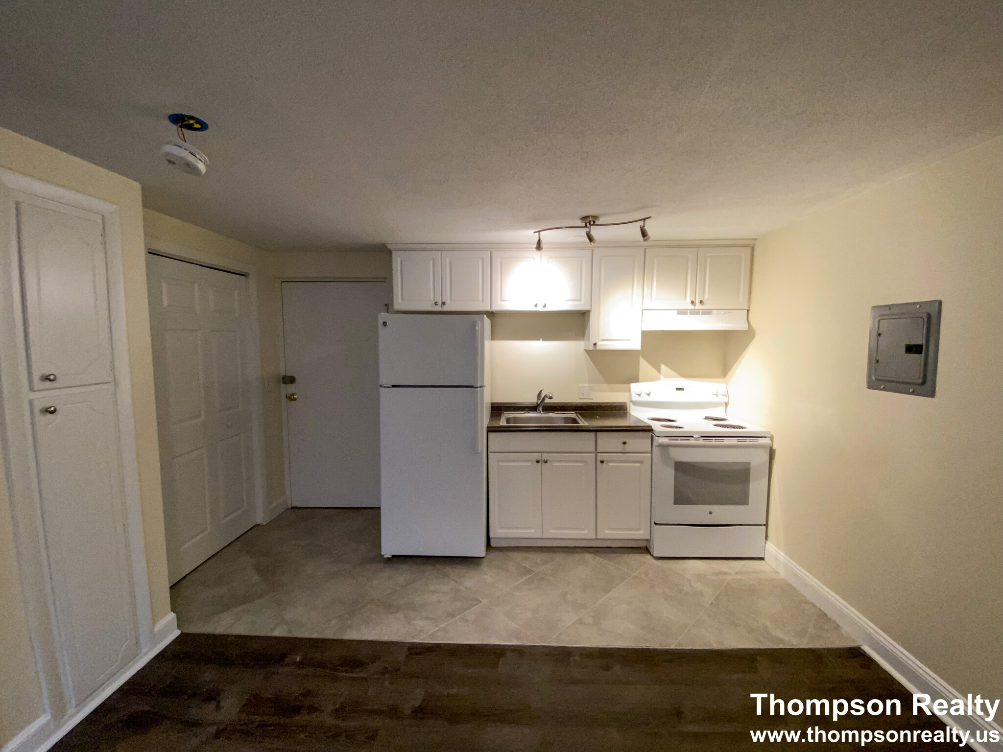 1 bed, 1 bath apartment for rent at 447 Pleasant St Unit 66, Melrose — photo 2 of 10
