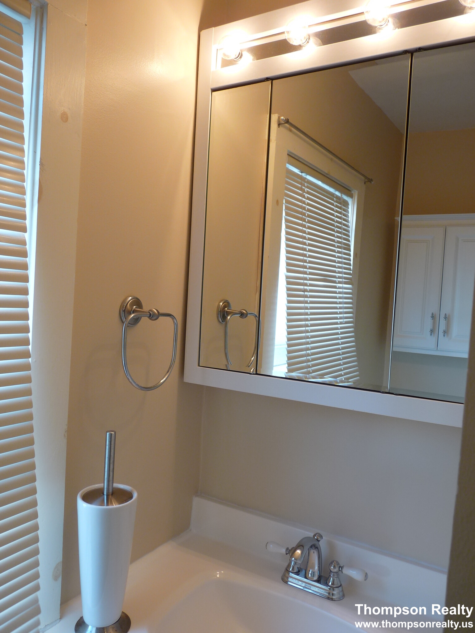 80 Magoun Ave, Medford