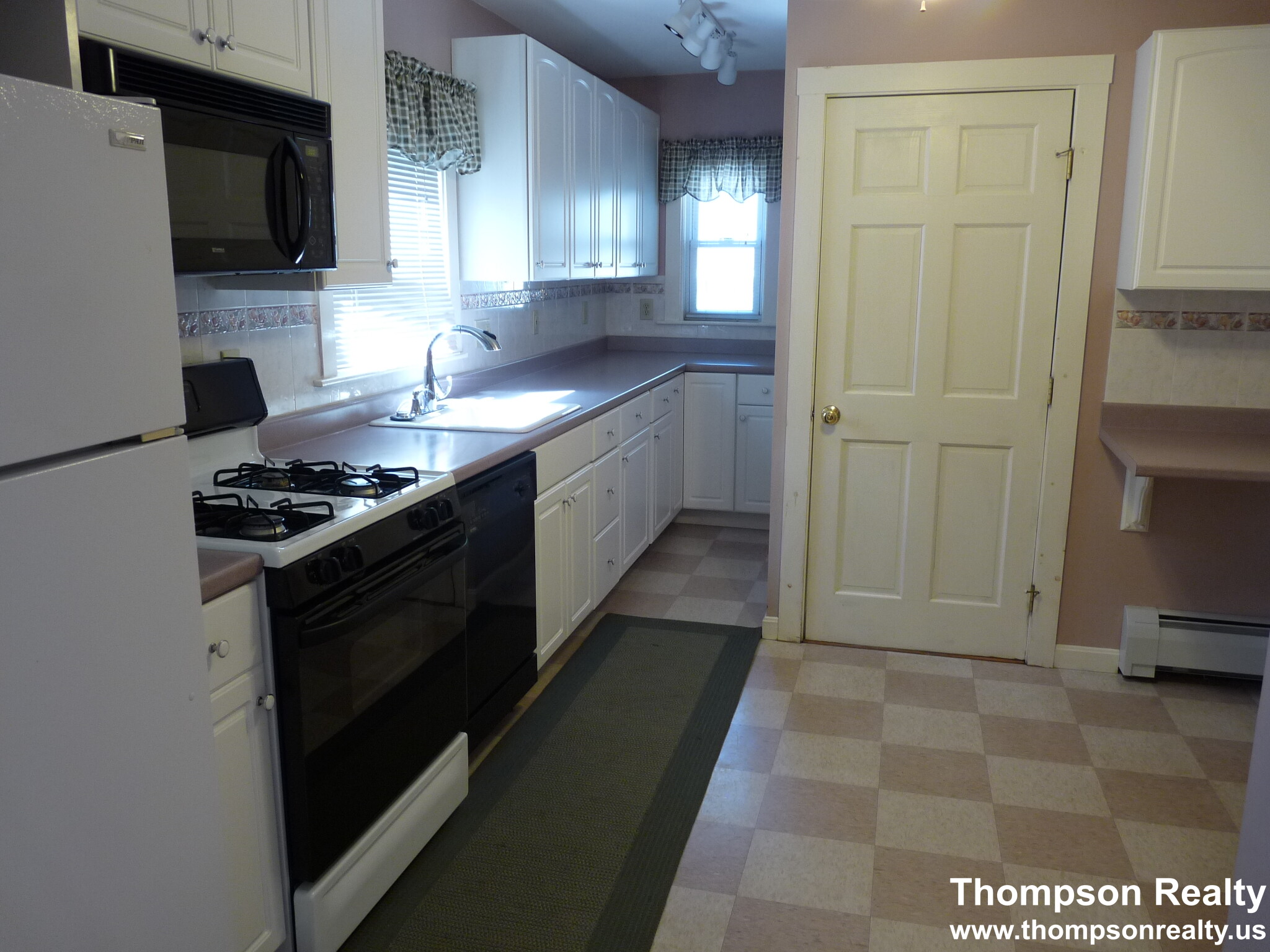 80 Magoun Ave, Medford