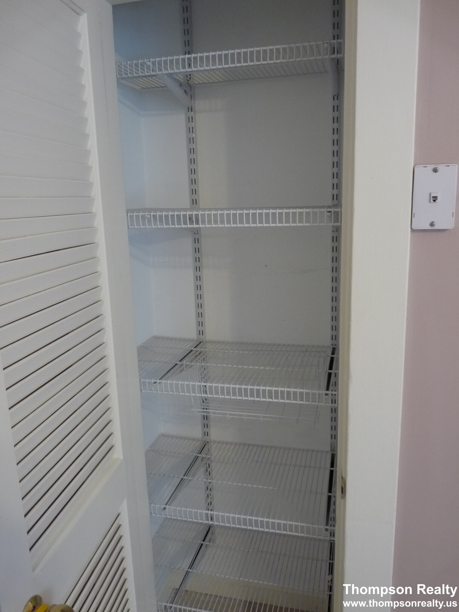 80 Magoun Ave, Medford