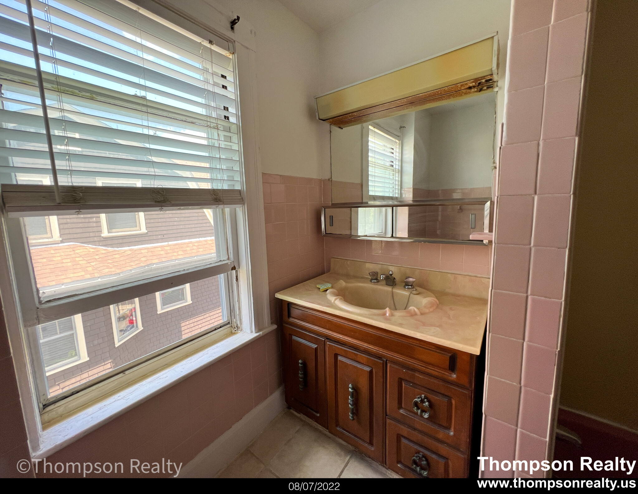 58 Monument St, Medford