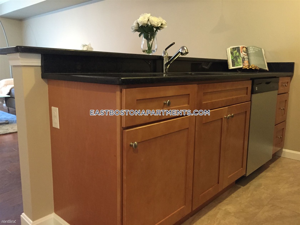 2 bed, 1 bath apartment for rent at 51 Chelsea St Unit 7, East Boston — photo 5 of 17