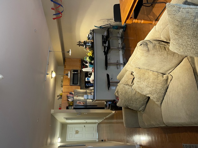 51 Chelsea St, East Boston