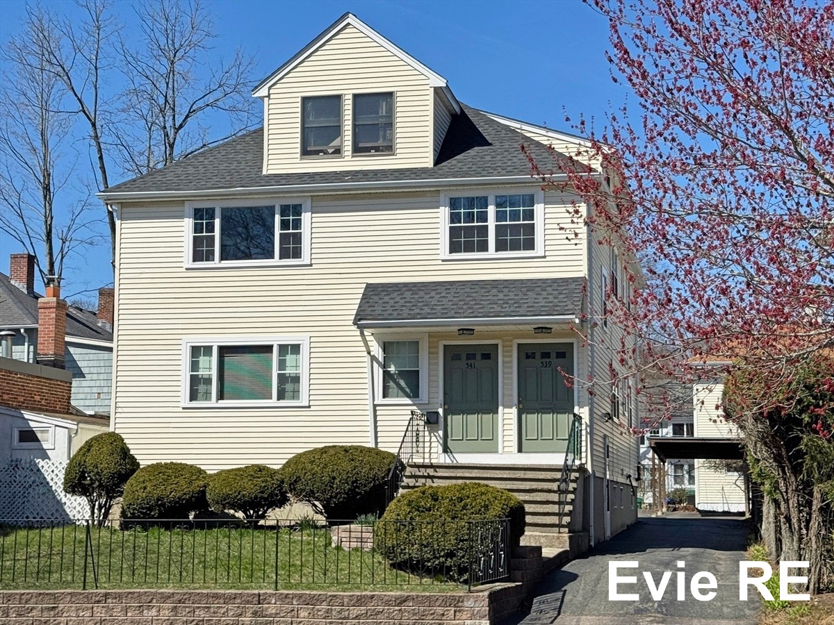 Pictures of  property for rent on Commonwealth Ave., Newton, MA 02459