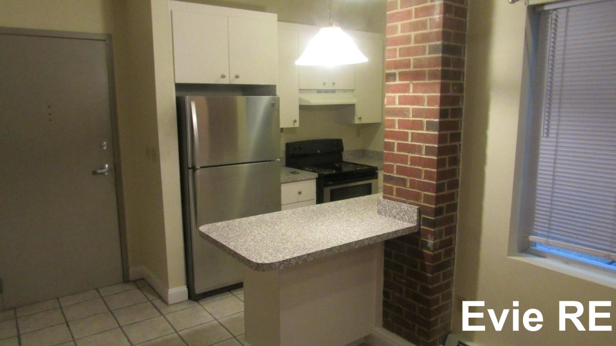 452 Hanover St, North End