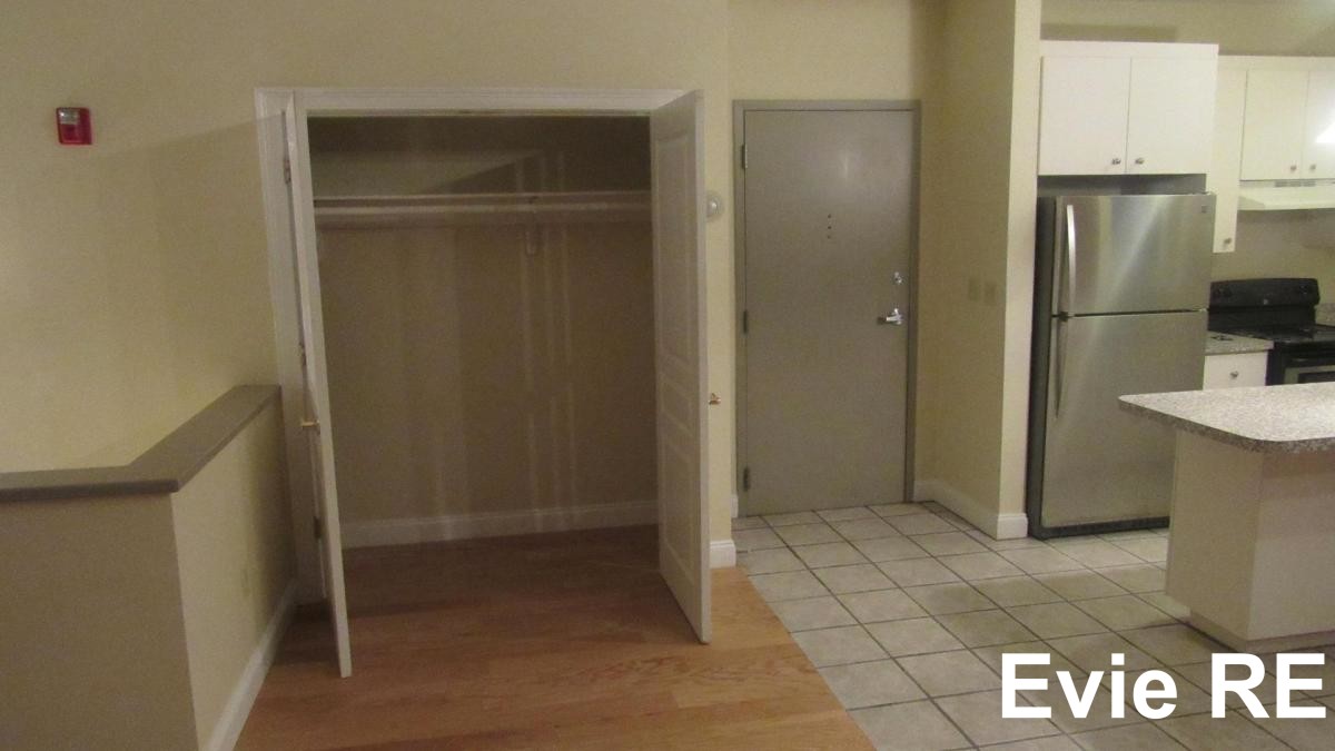 452 Hanover St, North End