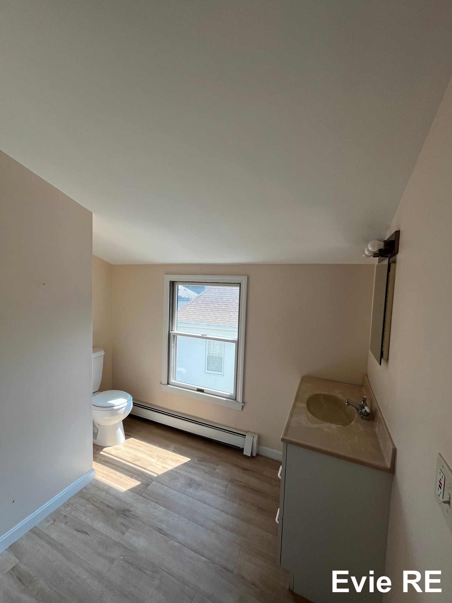 Photos of apartment on Commonwealth Ave.,Newton MA 02459
