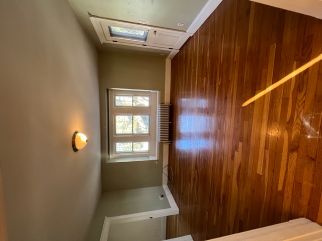 3 bed, 1 bath apartment for rent at 189 Wordsworth Unit 2, East Boston