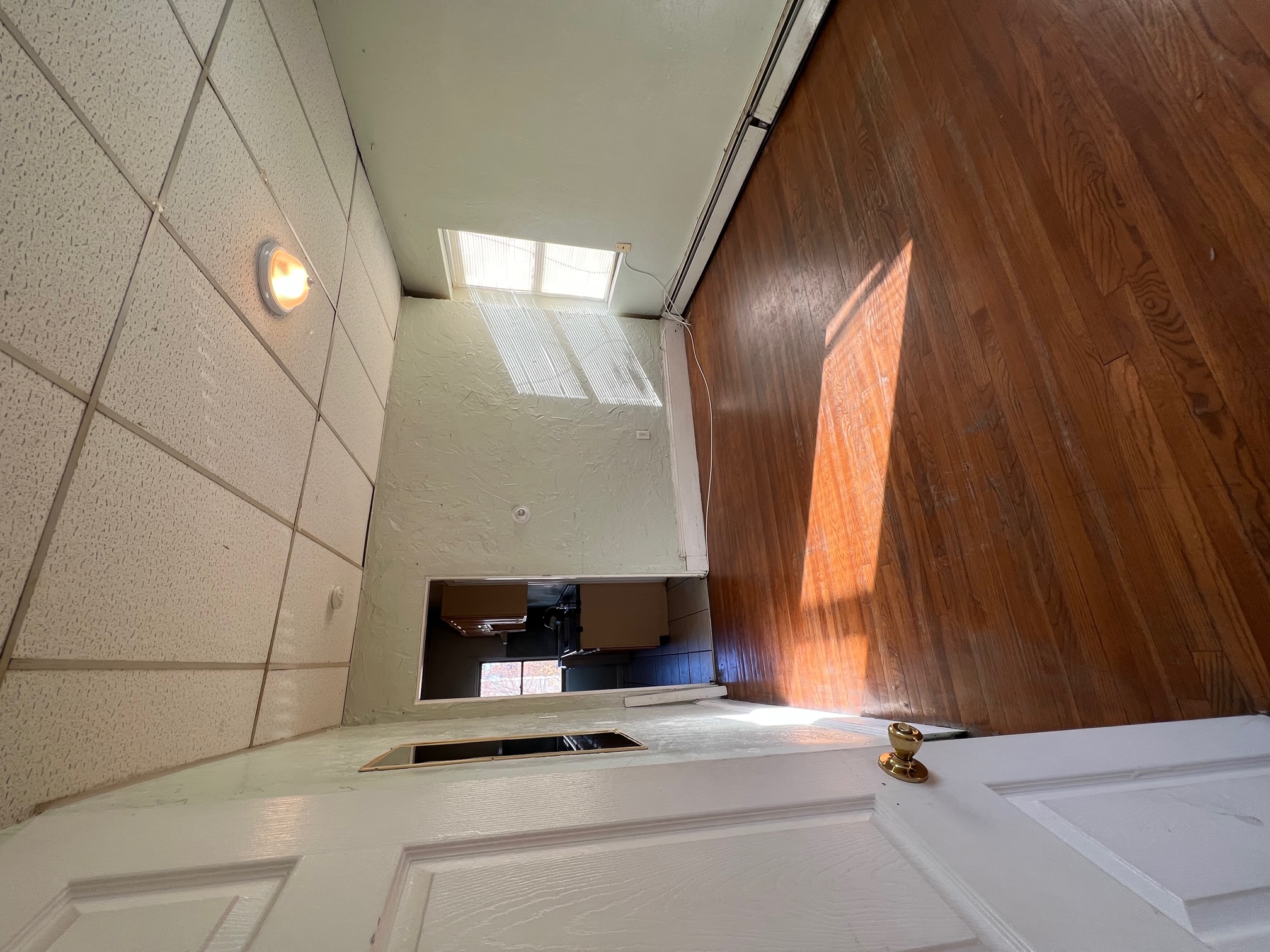 3 bed, 1 bath apartment for rent at 90 92 Maverick Unit 2, East Boston — photo 9 of 9