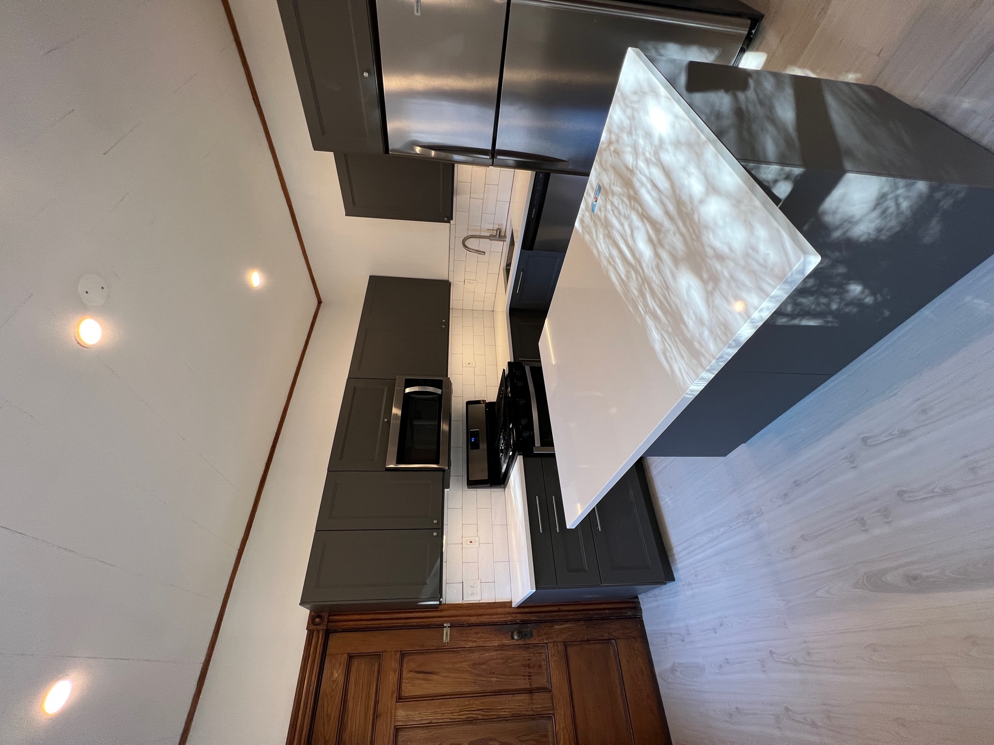 2 bed, 1 bath apartment for rent at 74 Heath St, Winter Hill